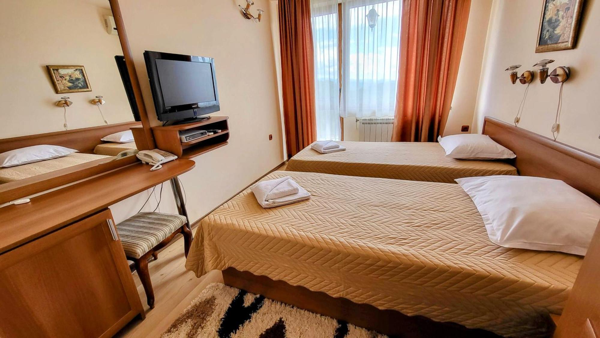 Panorama Family Hotel Zlatograd Luaran gambar