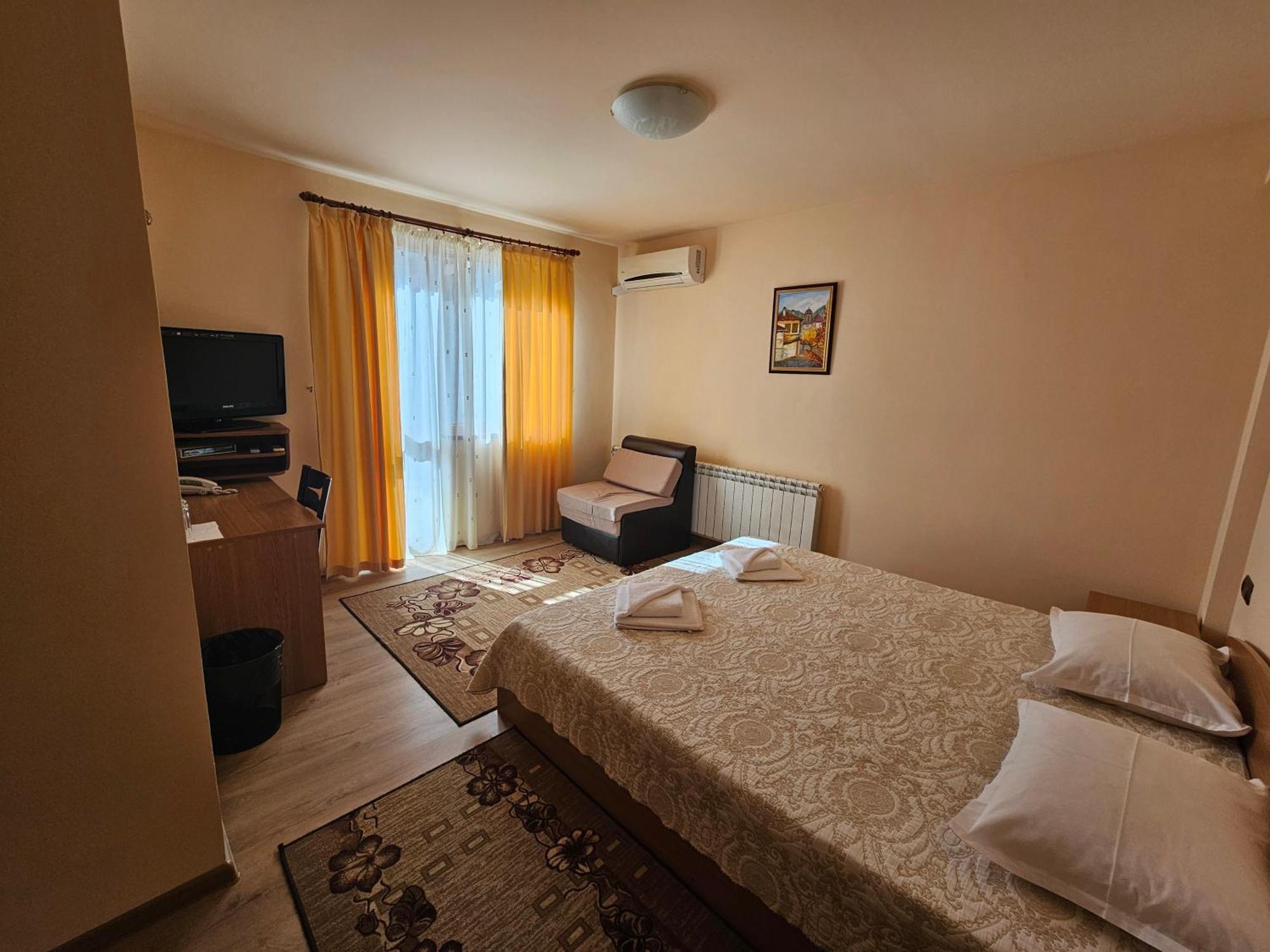 Panorama Family Hotel Zlatograd Luaran gambar