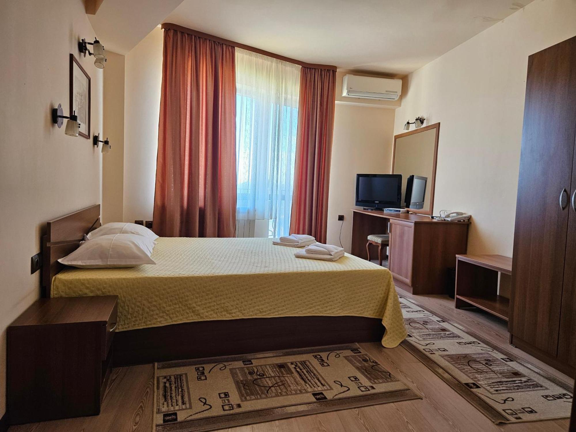 Panorama Family Hotel Zlatograd Luaran gambar